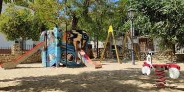 Huete estrena dos nuevos Parques Infantiles