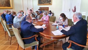 La Diputación de Guadalajara invertirá 111.000 euros en renovar las redes de agua de cinco calles de Pastrana