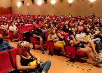 La plantilla de Florette en Iniesta no se resigna y convoca paros parciales y una manifestación