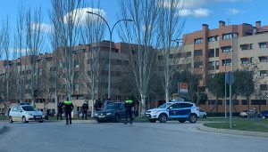 La Policía Local de Cuenca desalojó en San Mateo hasta en cinco ocasiones botellones en la muralla del Parque del Huécar, zona de El Sargal y explanadas de Antonio Maura