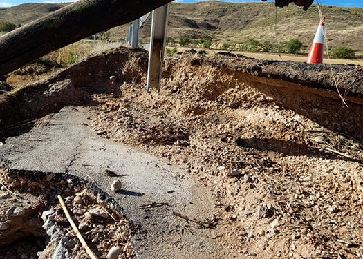 Las brigadas de Diputación de Guadalajara siguen trabajando en la limpieza de carreteras afectadas por las tormentas
