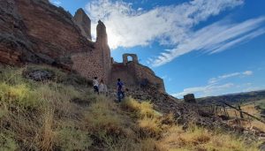 Las lluvias derrumban la entrada al castillo de Zorita de los Canes