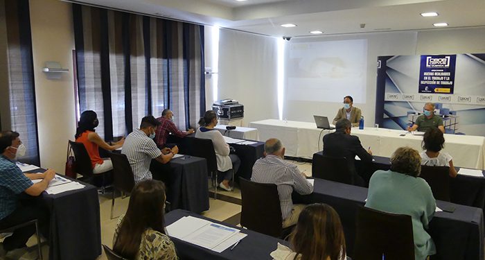 Medio centenar de empresarios conquenses asisten a la jornada sobre ‘Nuevas realidades en el trabajo y la inspección de trabajo’