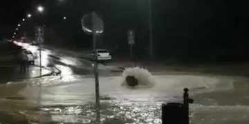 Numerosos avisos y cortes puntuales en varias calles de Cuenca como consecuencia de la tormenta