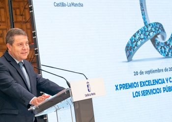 Page avanza la “supresión por completo de aforos y horarios” que volverán a la “normalidad pre-COVID” en Castilla-La Mancha