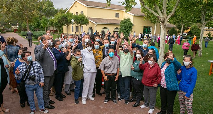 Page considera que la detención del expresidente Puigdemont deber servir para “pasar una página dolorosa de la democracia española” 1 Page considera que la detención del expresidente Puigdemont deber servir para “pasar una página dolorosa de la democracia española”