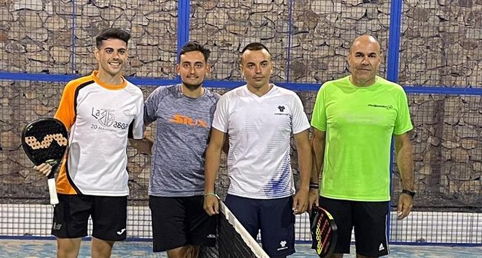 Raúl Hangan y Tomás Gabriel y Patricia y Anabel vencen en el torneo de pádel Tierra del Vítor