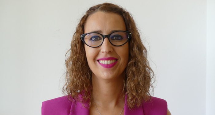 Sara Simón “Espero que la Medalla de Oro a la Comunidad Educativa sirva para que la derecha no vuelva a recortar en Eduación”