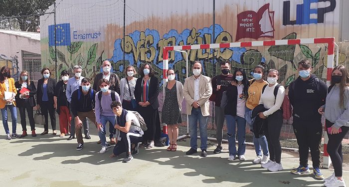 Una delegación de la Academia francesa de ´Créteil´ ha conocido la aplicación de bilingüismo en varios centros educativos de la provincia