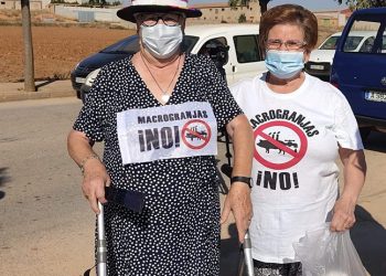 ¿Por qué con ochenta y cuatro años me remango las sayas y hago un “calvo”