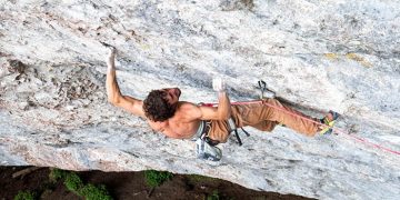 Agarrado a un deporte de altura desde el Campus de Cuenca