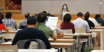 Alta participación en los primeros exámenes de las oposiciones del SESCAM