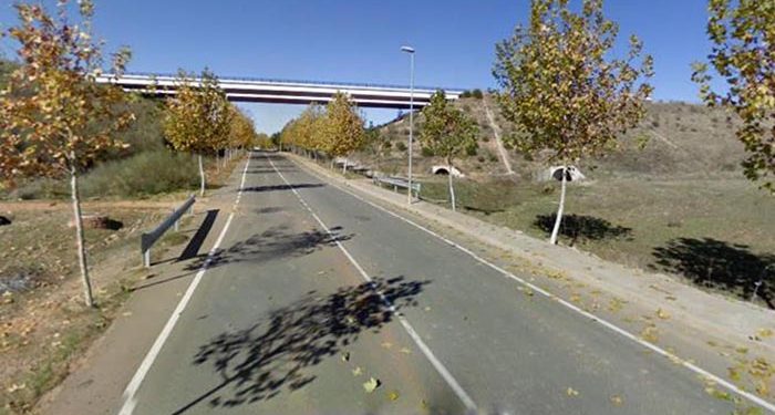 Cabanillas renovará el asfalto en el acceso al campo de golf