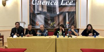 Carlos Augusto Casas y Toni Hill dan una vuelta de tuerca a la novela negra en sus nuevos trabajos