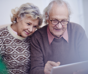 Castilla-La Mancha lanza el concurso virtual ‘+Talento’ para las personas usuarias de Centros de Mayores