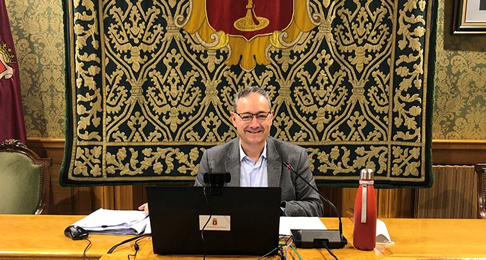 El Ayuntamiento de Cuenca propone ampliar las bonificaciones a las familias numerosas y crearlas para las nuevas empresas que generen empleo