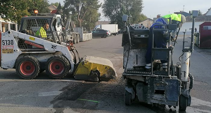 El Ayuntamiento de Villanueva de la Torre destina casi 30.000 euros para el arreglo de baches en las vías públicas del municipio
