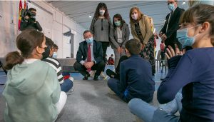 El CEIP ‘Fray Luis de León’ de Belmonte estrena gimnasio y la Junta aprovecha para recalcar su apuesta por su mantenimiento en las zonas rurales