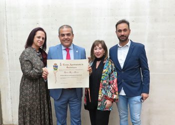 El Colegio Oficial de Enfermería de Guadalajara recibe la Medalla de Oro de la Ciudad por su labor en la lucha contra el coronavirus