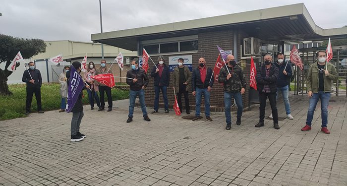 El comité de empresa de Lactalis-Nestlé denuncia la postura “miserable” de la dirección en la negociación del convenio colectivo y prepara movilizaciones 1 El comité de empresa de Lactalis-Nestlé denuncia la postura “miserable” de la dirección en la negociación del convenio colectivo y prepara movilizaciones