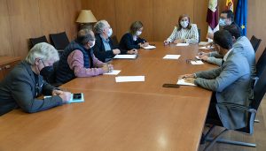 El Gobierno regional aumentará hasta los 14 millones de euros las ayudas para la adquisición de libros de texto para adecuarlos a la nueva Ley de Educación