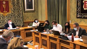 El Pleno del Ayuntamiento de Cuenca hace efectiva la bajada de impuestos planteada por el equipo de Gobierno