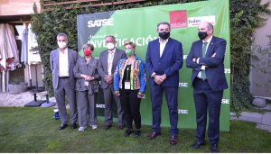 El rector de la UCLM reconoce el trabajo de los profesionales de Enfermería y Fisioterapia como pieza clave en el sistema sanitario