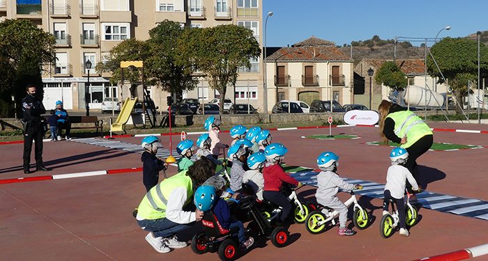 Escolares del colegio San Antonio Portaceli de Sigüenza aprenden educación vial 1 Escolares del colegio San Antonio Portaceli de Sigüenza aprenden educación vial