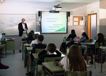 Eurocaja Rural ofrece charlas formativas con motivo del 'Día de la Educación Financiera' 9 Eurocaja Rural ofrece charlas formativas con motivo del 'Día de la Educación Financiera'
