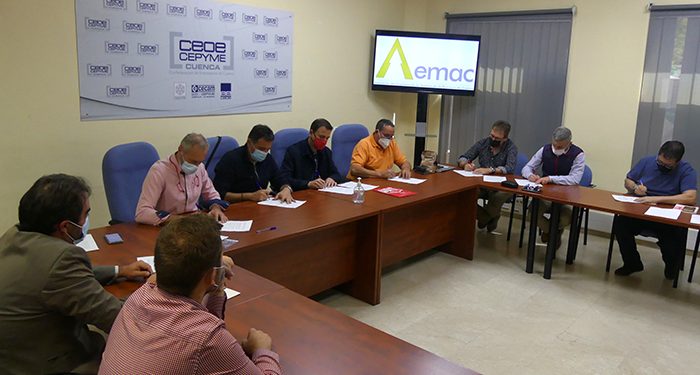 Firmado el nuevo convenio de la madera de Cuenca con vigencia hasta el año 2023 y con subidas del 2%