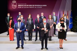 Guadalajara rinde un emotivo y merecido homenaje “a las personas que resultaron ser clave en la lucha contra el coronavirus”