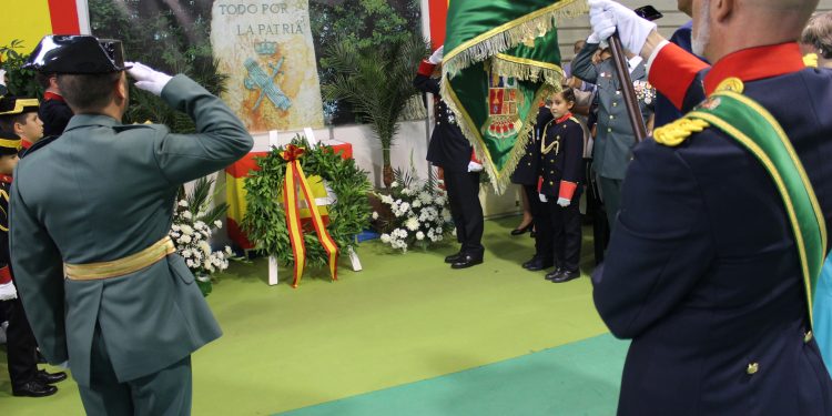 homenaje a los caidos