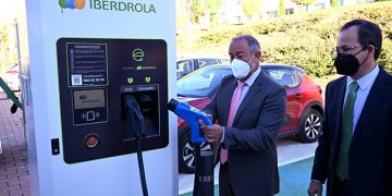 Iberdrola lleva la movilidad sostenible a la Universidad de Castilla-La Mancha: instala 16 puntos de recarga para vehículo eléctrico