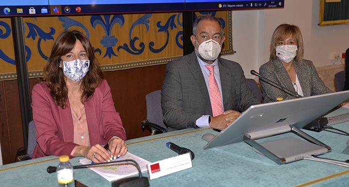 La delegada del Rector para Políticas de Igualdad en la UCLM asegura que la precariedad laboral está fuertemente feminizada