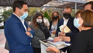 La Diputación de Cuenca, el Ayuntamiento y la Asociación de Libreros hacen un balance muy positivo de la feria del libro 2021