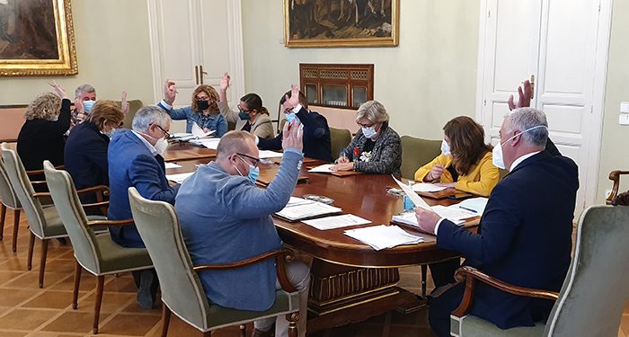 La Diputación de Guadalajara destina 900.000 euros a arreglar caminos rurales en 54 pueblos de la provincia 1 La Diputación de Guadalajara destina 900.000 euros a arreglar caminos rurales en 54 pueblos de la provincia