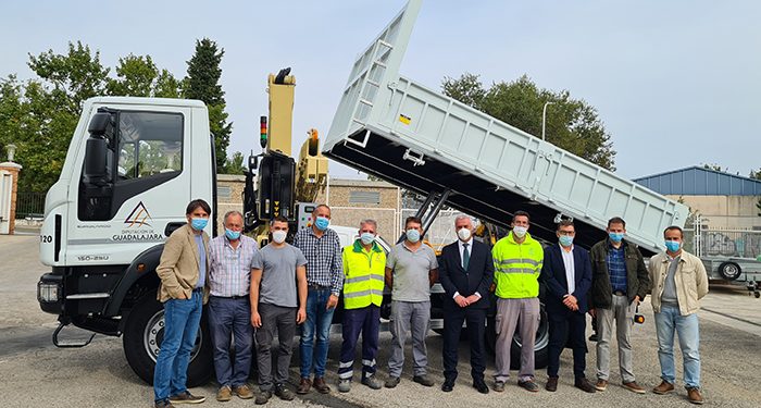 La Diputación de Guadalajara incorpora dos nuevos camiones al servicio de Centros Comarcales 1 La Diputación de Guadalajara incorpora dos nuevos camiones al servicio de Centros Comarcales