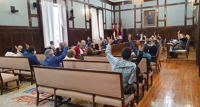 La Diputación de Guadalajara reparte 1,8 millones de euros para inversiones a 21 pueblos de entre 1.000 y 20.000 habitantes 1 La Diputación de Guadalajara reparte 1,8 millones de euros para inversiones a 21 pueblos de entre 1.000 y 20.000 habitantes