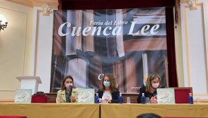 La presentación del cuento infantil Moccarella abre el debate sobre el acoso escolar