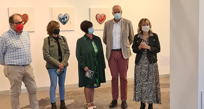 La Sala de Exposiciones del Edificio Iberia acoge la muestra ´Escultura cerámica´ de Sofía Porcar