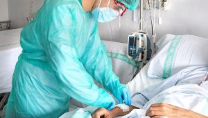 Lunes 18 de octubre El fin de semana deja 41 nuevos contagios en Cuenca y 33 en Guadalajara que aumenta los pacientes en la UCI