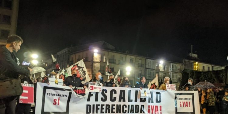 Un total de 5000 sorianos reclaman con Soria Ya, Teruel Existe y Cuenca Ahora, la implantación de las ayudas a empresas autorizadas por la UE