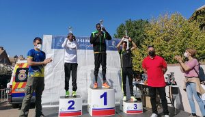 Más de 700 atletas convierten el I Cross Nacional y Popular Villanueva de la Torre en una gran fiesta del atletismo