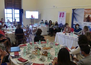 Más de cuarenta mujeres asisten al encuentro ‘Mujer y empresa en el entorno rural’ impulsado por AMEP Más de cuarenta mujeres asisten al encuentro ‘Mujer y empresa en el entorno rural’ impulsado por AMEP