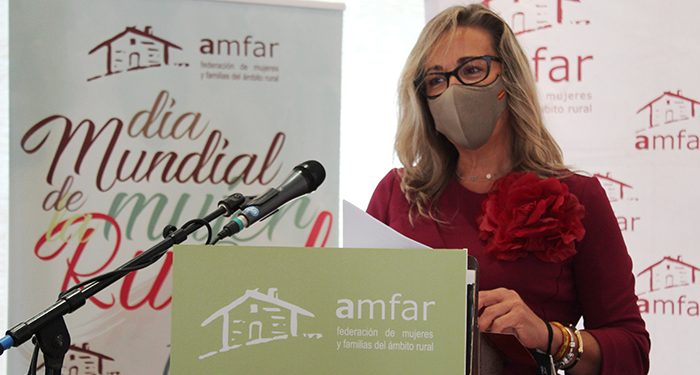 Merino Hay que mirar al mundo rural, a la PAC y a la despoblación con ojos de mujer