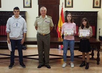 Ana Rodríguez Heras, del IESO Harévolar de Alovera, gana la VIII Edición del Concurso “Carta a un Militar Español» en Guadalajara