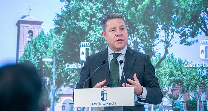 Page asegura haber alcanzado “un acuerdo de fondo” con los presidentes de Murcia y Valencia “para llegar a un planteamiento común sobre el agua 1 Page se compromete a destinar el 6% del Producto Interior Bruto a gasto educativo para el año 2024 en Castilla-La Mancha