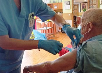 Más de 731.000 personas en Castilla-La Mancha ya han recibido la dosis de recuerdo contra el Covid-19