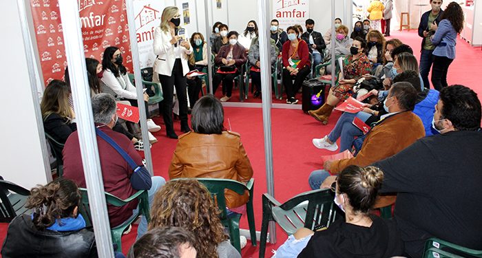 AMFAR llega a 1.500 mujeres rurales a través de 46 jornadas formativas