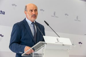 Castilla-La Mancha cierra octubre con la mayor caída del desempleo en términos interanuales y mantiene la afiliación en la cifra más alta desde 2008